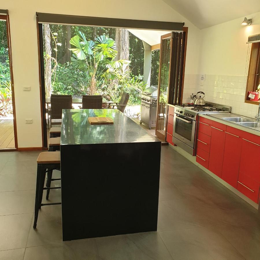 Forest Views Diwan Luaran gambar